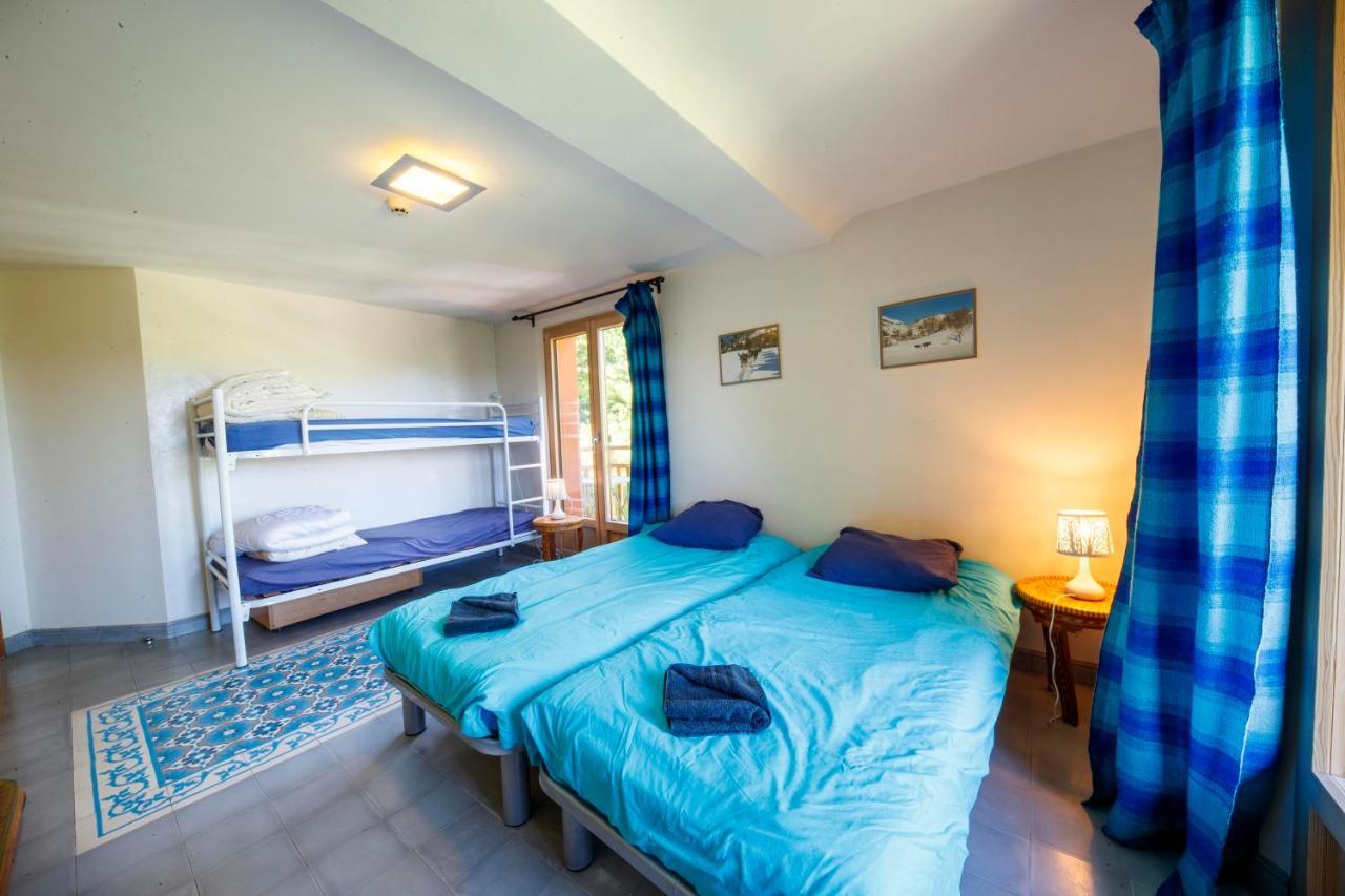 Eco-Hotel Et Yourtes Du Mercantour Guillaumes Exteriér fotografie