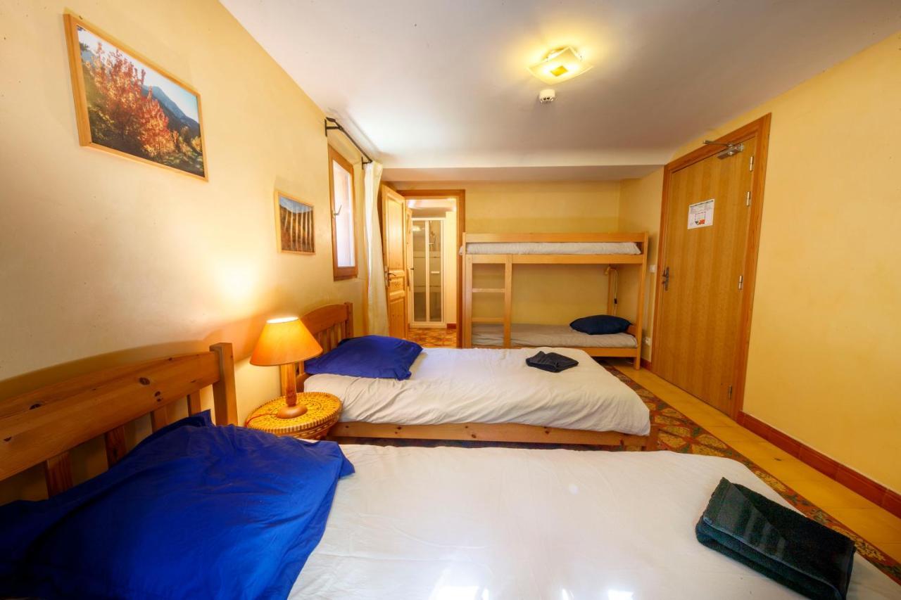 Eco-Hotel Et Yourtes Du Mercantour Guillaumes Exteriér fotografie