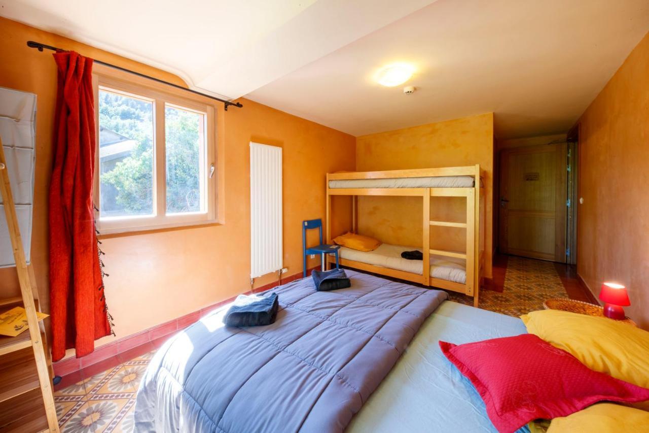 Eco-Hotel Et Yourtes Du Mercantour Guillaumes Exteriér fotografie
